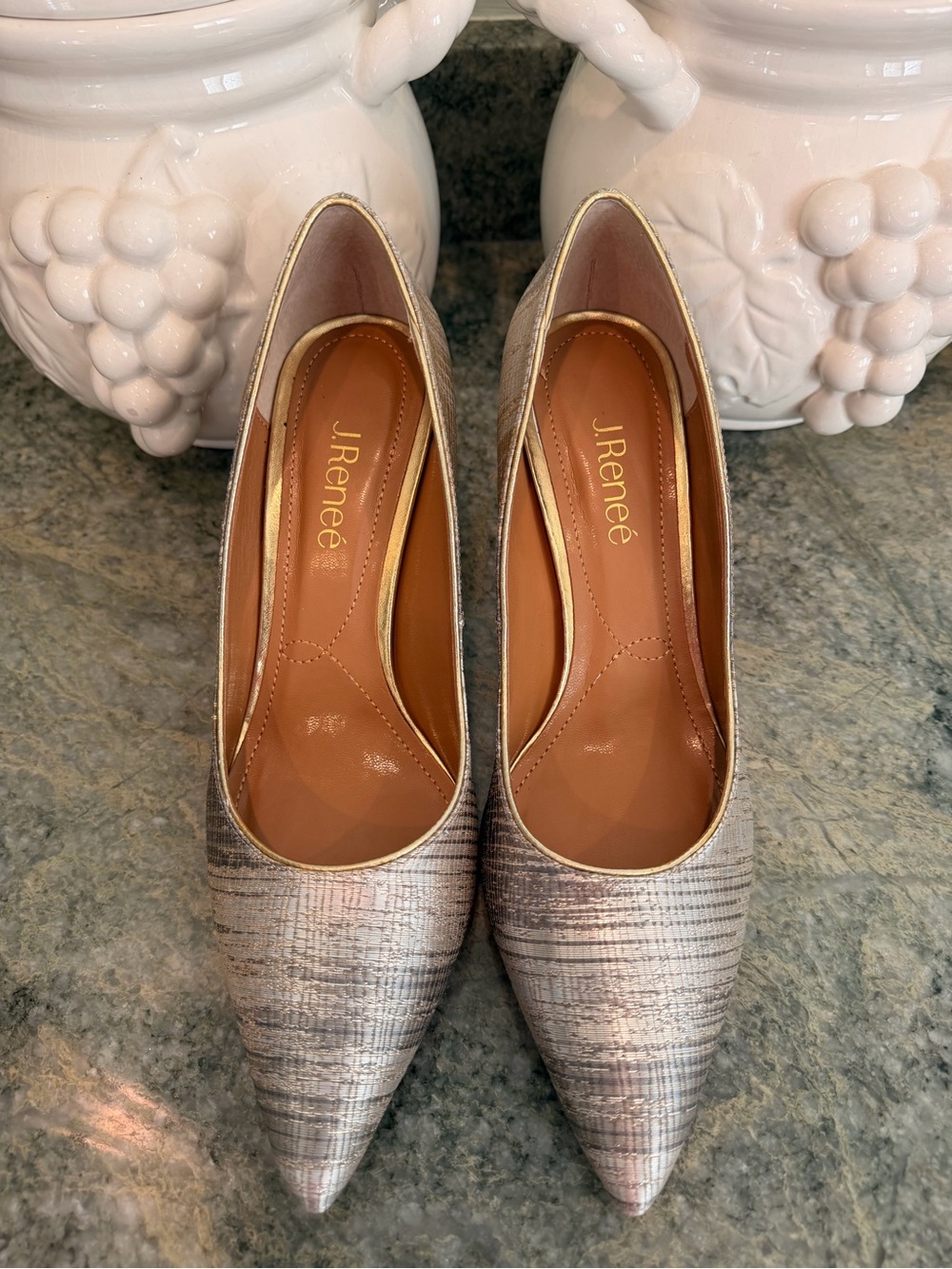 J. Renée Silver Metallic Textured Pointed Toe Pumps Size 10